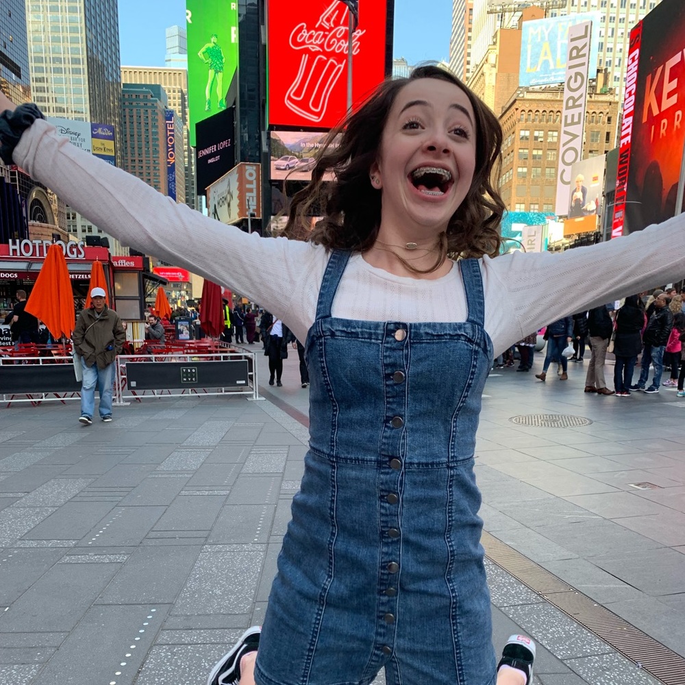 Meet your Posher, Myra